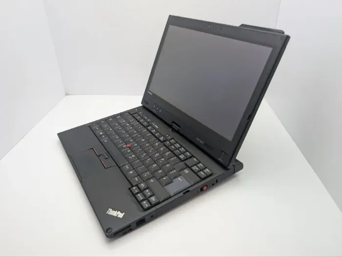 Нетбук Lenovo ThinkPad X220 / 12.5" (1366x768) TN Touch / Intel Core i7-2620M (2 (4) ядра по 2.7 - 3.4 GHz) / 8 GB DDR3 / 120 GB SSD / Intel HD Graphics 3000 / WebCam б/в - зображення 9