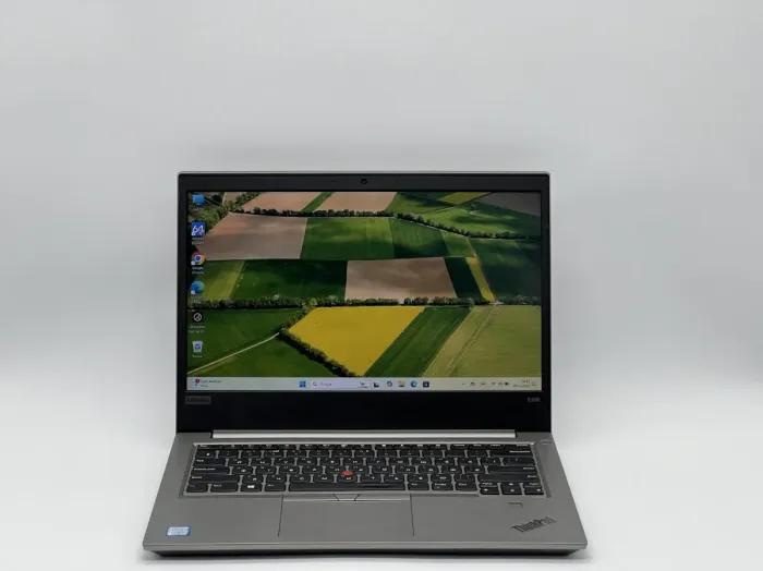 Ультрабук Lenovo ThinkPad E490 / 14" (1920x1080) IPS / Intel Core i7-8565U (4 (8) ядра по 1.8 - 4.6 GHz) / 16 GB DDR4 / 240 GB SSD / Intel UHD Graphics 620 / WebCam б/в - зображення 2