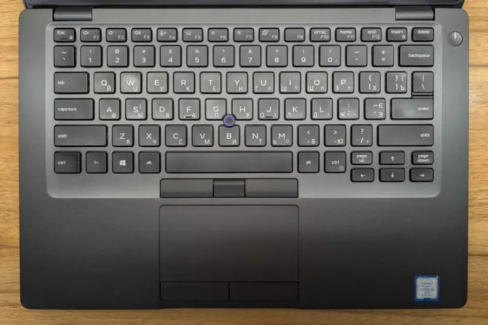 Ультрабук Dell Latitude 5400 / 14" (1920x1080) IPS / Intel Core i5-8365U (4 (8) ядра по 1.6 - 4.1 GHz) / 16 GB DDR4 / 512 GB SSD / Intel UHD Graphics / HDMI / Windows 10 б/в - зображення 3