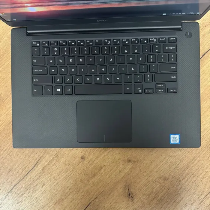 Мобільна робоча станція Dell Precision 5540 / 15.6" (1920x1080) IPS / Intel Core i7-9850H (6 (12) ядер по 2.6 - 4.6 GHz) / 16 GB DDR4 / 512 GB SSD / nVidia Quadro T2000, 4 GB GDDR5, 128-bit / WebCam б/в - зображення 7