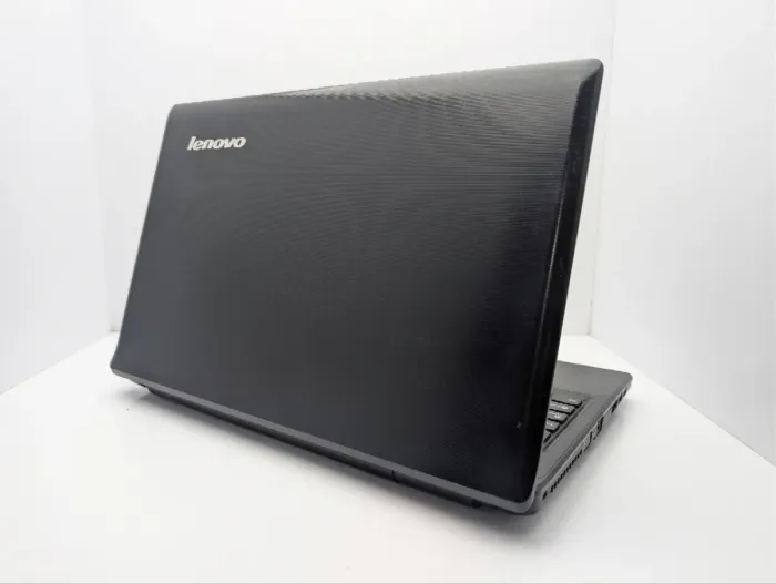Ноутбук Lenovo G570 / 15.6" (1366x768) TN / Intel Core i3-2310M (2 (4) ядра по 2.1 GHz) / 8 GB DDR3 / 500 GB HDD / AMD Radeon HD 6370M, 1 GB GDDR3, 64-bit / WebCam / DVD-ROM б/в - зображення 8
