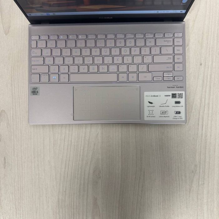 Ультрабук Asus ZenBook 13 UX325JA / 13.3" (1920x1080) IPS / Intel Core i5-1035G1 (4 (8) ядра по 1.0 - 3.6 GHz) / 8 GB DDR4 / 256 GB SSD NVMe / Intel UHD Graphics / WebCam б/в - зображення 6