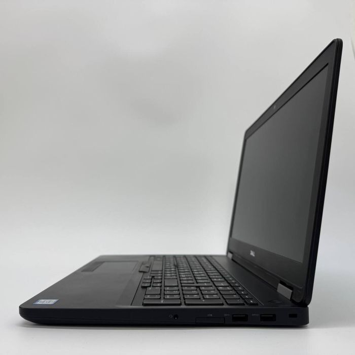 Ноутбук Dell Latitude 5570 / 15.6" (1920x1080) IPS / Intel Core i7-6820HQ (4 (8) ядра по 2.7 - 3.6 GHz) / 8 GB DDR4 / 256 GB SSD / AMD Radeon R7 M360, 2 GB GDDR3, 64-bit / WebCam б/в - зображення 5