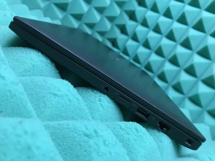 Ноутбук Б-клас Dell Latitude 7480 / 14" (1920x1080) IPS / Intel Core i5-7300U (2 (4) ядра по 2.6 - 3.5 GHz) / 8 GB DDR4 / 256 GB SSD M.2 / Intel HD Graphics 620 / WebCam / HDMI б/в - зображення 6