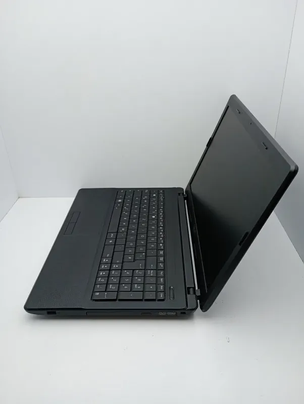 Ноутбук Asus k54 / 15.6" (1366x768) TN / Intel Core i5-2540M (2 (4) ядра по 2.6 - 3.3 GHz) / 6 GB DDR3 / 640 GB HDD / Intel HD Graphics 3000 / HDMI / WebCam б/в - зображення 6