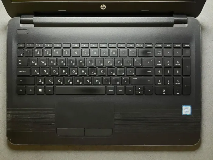 Ноутбук Б-клас HP 250 G5 / 15.6" (1366x768) TN / Intel Core i5-7200U (2 (4) ядра по 2.5 - 3.1 GHz) / 8 GB DDR4 / 160 GB SSD / Intel HD Graphics 620 / WebCam б/в - зображення 3