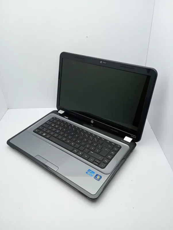 Ноутбук HP G6 1000 / 15.6" (1366x768) TN / Intel Core i3-2310M (2 ядра 4 потока по 2.10 Ghz) / 6 GB DDR3 / 500 GB HDD / AMD Radeon HD 6470M, 1 GB DDR3, 64-bit / WebCam б/в - зображення 6