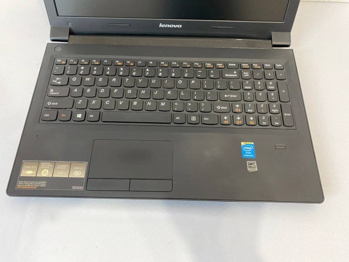 Ноутбук Б-клас Lenovo B5400 / 15.6" (1366x768) TN / Intel Pentium 3550M (2 ядра по 2.3 GHz) / 8 GB DDR3 / 240 GB SSD / Intel HD Graphics / WebCam / DVD-RW / HDMI б/в - зображення 4