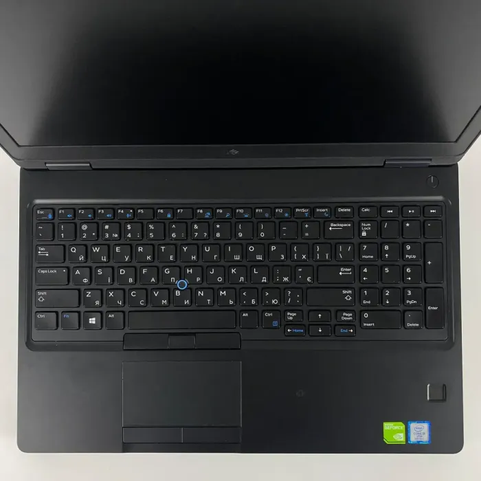 Ноутбук Б-клас Dell Latitude 5591 / 15.6" (1920x1080) IPS / Intel Core i5-8400H (4 (8) ядра по 2.5 - 4.2 GHz) / 16 GB DDR4 / 256 GB SSD / nVidia GeForce MX130, 2 GB GDDR5, 64-bit / WebCam / TouchID б/в - зображення 3