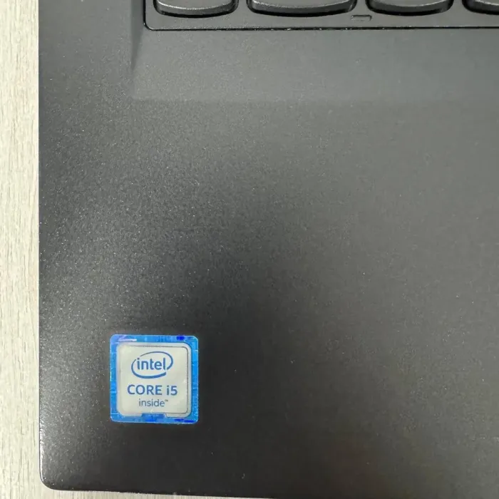 Ультрабук Lenovo ThinkPad T460s / 14" (1920x1080) IPS / Intel Core i5-6200U (2 (4) ядра по 2.3 - 2.8 GHz) / 8 GB DDR4 / 256 GB SSD NVMe / Intel HD Graphics 520 / WebCam б/в - зображення 8