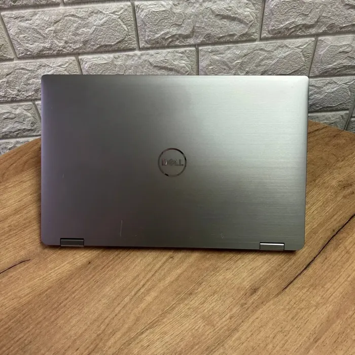 Ультрабук-трансформер Dell Latitude 7410 / 14" (1920x1080) IPS Touch / Intel Core i7-10610U (4 (8) ядра по 1.8 - 4.9 GHz) / 16 GB DDR4 / 256 GB SSD / Intel UHD Graphics / WebCam б/в - зображення 3