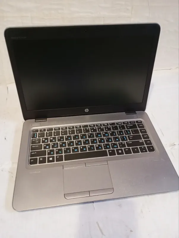 Ультрабук Б-клас HP EliteBook 840 G3 / 14" (1366x768) TN / Intel Core i7-6600U (2 (4) ядра по 2.6 - 3.4 GHz) / 8 GB DDR4 / 240 GB SSD / Intel HD Graphics 520 / WebCam б/в - зображення 3