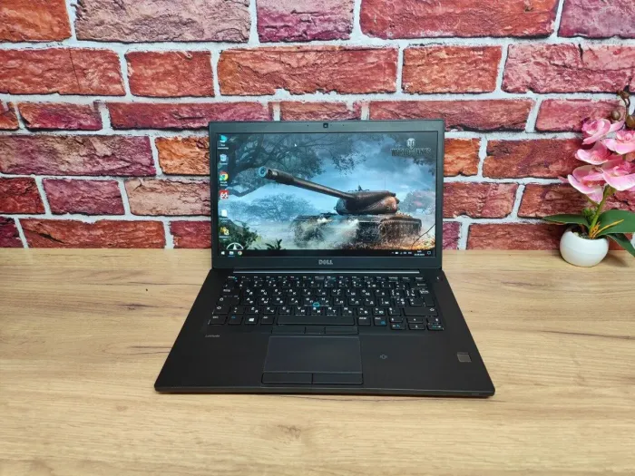 Ультрабук Dell Latitude 7480 / 14" (1920x1080) TN / Intel Core i5-6300U (2 (4) ядра по 2.4 - 3.0 GHz) / 16 GB DDR4 / 256 GB SSD / Intel HD Graphics 520 / WebCam / HDMI б/в - зображення 2