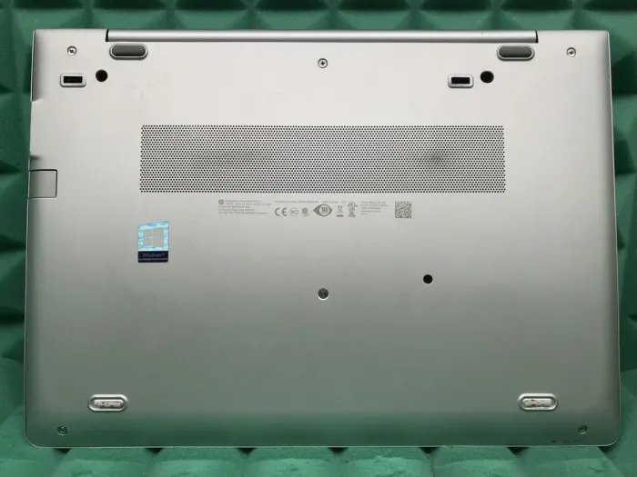 Ультрабук Б-клас HP EliteBook 840 G5 / 14" (1920x1080) IPS / Intel Core i7-8650U (4 (8) ядра по 1.9 - 4.2 GHz) / 8 GB DDR4 / 256 GB SSD M.2 / Intel UHD Graphics 620 / WebCam / Fingerprint / HDMI б/в - зображення 9