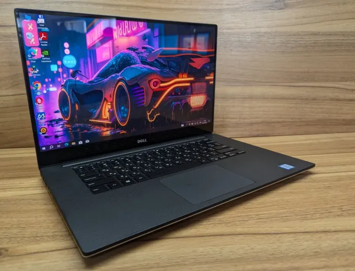 Ігровий ноутбук Dell XPS 15 9550 / 15.6" (3840x2160) IPS Touch / Intel Core i7-6700HQ (4 (8) ядра по 2.6 - 3.5 GHz) / 16 GB DDR4 / 480 GB SSD / nVidia GeForce GTX 960M, 2 GB GDDR5, 128-bit / WebCam / Windows 10 б/в - зображення 4