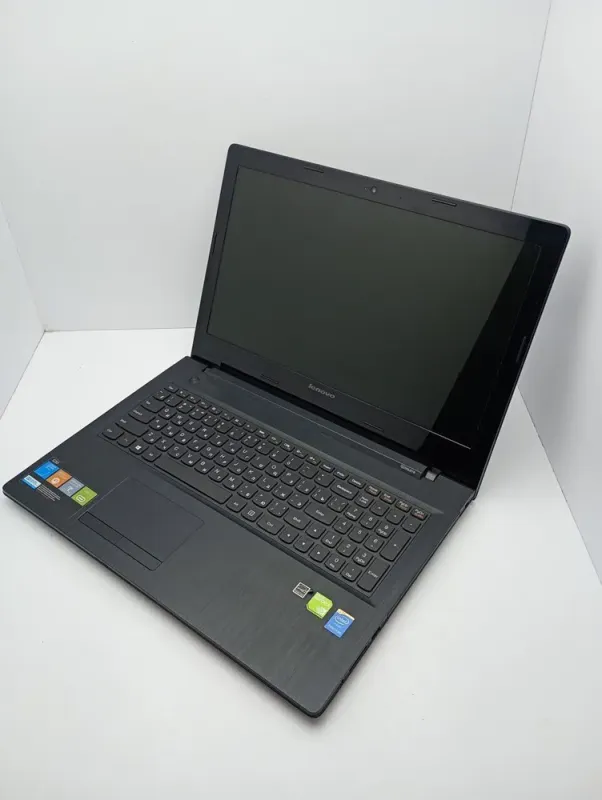 Ноутбук Lenovo B50-10 / 15.6" (1366x768) TN / Intel Pentium N3540 (4 ядра по 2.16 - 2.66 GHz) / 8 GB DDR3 / 500 GB HDD / nVidia Geforce 820M, 1 GB DDR3, 64-bit / WebCam б/в - зображення 4