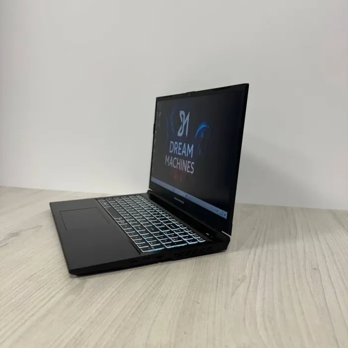 Ігровий ноутбук Б-класу Dream Machines RG2050-15 NP50RNA / 15.6" (1920x1080) IPS / Intel Core i5-12450H (8 (12) ядер по 2.0 - 4.4 GHz) / 16 GB DDR4 / 512 GB SSD NVMe / nVidia GeForce RTX 2050, 4 GB GDDR6, 64-bit / WebCam б/в - зображення 5
