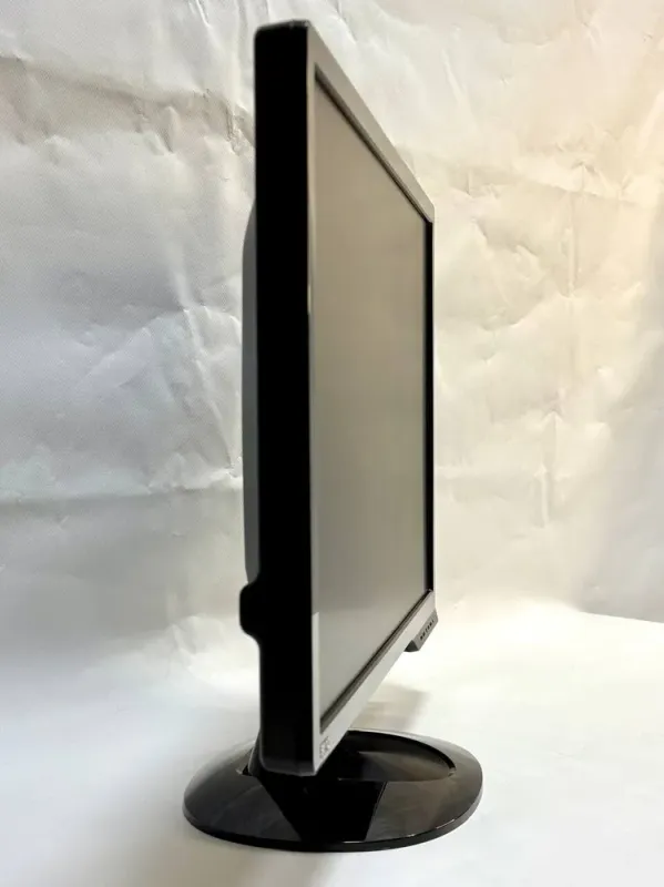 Монітор BenQ G2420HDBL/24" (1920x1080) TN/VGA, DVI/VESA 100x100 + Кабель живлення б/в - зображення 4