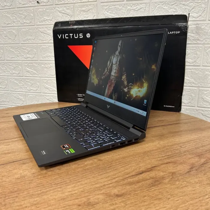 Ігровий ноутбук HP Victus 15-fb2082wm / 15.6" (1920x1080) IPS / AMD Ryzen 5 8645HS (6 (12) ядер по 4.3 - 5.0 GHz) / 16 GB DDR5 / 512 GB SSD / nVidia GeForce RTX 4050, 6 GB GDDR6, 96-bit / WebCamб/в - зображення 5