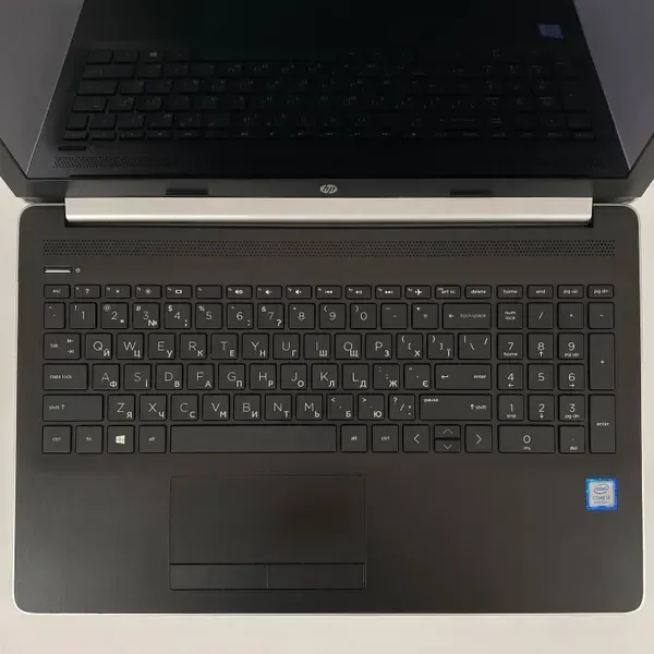 Ноутбук Б-клас HP Pavilion 15-du0 / 15.6" (1366x768) TN Touch / Intel Core i5-8250U (4 (8) ядра по 1.6 - 3.4 GHz) / 16 GB DDR4 / 256 GB SSD / Intel UHD Graphics 620 / WebCam / HDMI б/в - зображення 3