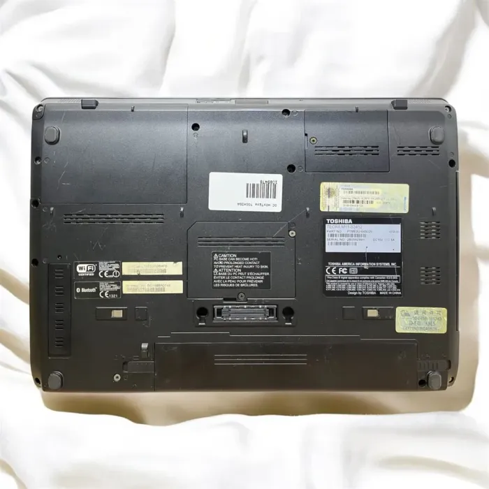 Ноутбук Toshiba Tecra M11 / 14" (1366x768) TN / Intel Core i3-370M (2 (4) ядра по 2.4 GHz) / 4 GB DDR3 / 120 GB SSD / Intel HD Graphics / WebCam б/в - зображення 7