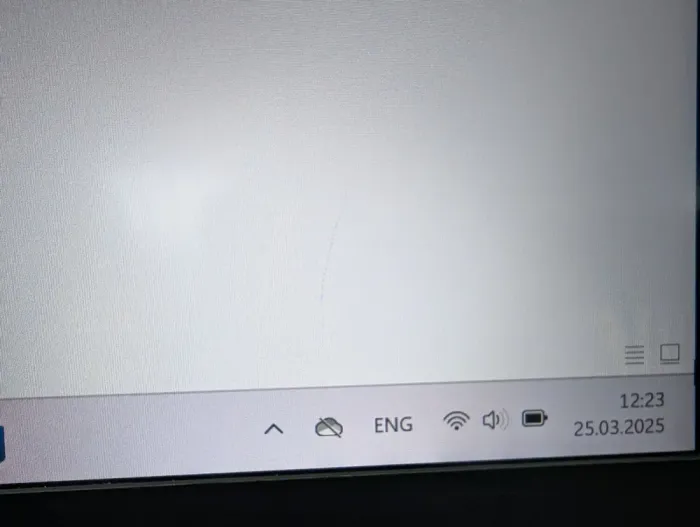 Ультрабук Б-клас Dell Latitude 5411 / 14" (1920x1080) IPS / Intel Core i7-10850H (6 (12) ядер по 2.7 - 5.1 GHz) / 16 GB DDR4 / 512 GB SSD / Intel UHD Graphics / WebCam / Windows 10 б/в - зображення 3