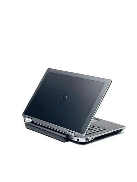 Ноутбук Dell Latitude E6320 / 13.3" (1366x768) TN / Intel Core i5-2520M (2 (4) ядра по 2.5 - 3.2 GHz) / 8 GB DDR3 / 240 GB SSD / Intel HD Graphics 3000 / WebCam / Win 10 Pro б/в - зображення 3