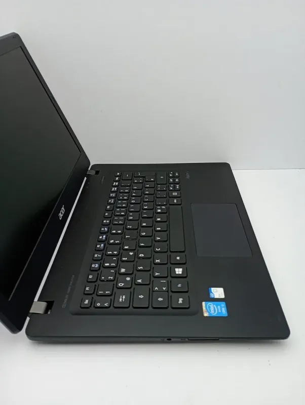 Ноутбук Acer Aspire V3-371 / 13.3" (1366x768) TN / Intel Core i3-4158U (2 (4) ядра по 2.0 GHz) / 6 GB DDR3 / 120 GB SSD / Intel Iris Graphics 5100 / WebCam б/в - зображення 5
