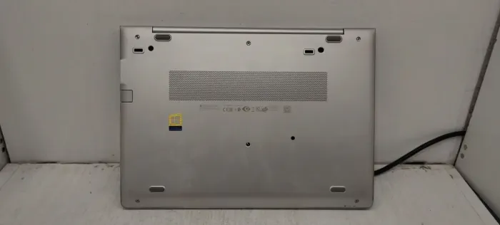 Ультрабук Б-клас HP EliteBook 840 G5 / 14" (1920x1080) IPS / Intel Core i7-8550U (4 (8) ядра по 1.8 - 4.0 GHz) / 8 GB DDR4 / 256 GB SSD / Intel UHD Graphics 620 / WebCam б/в - зображення 7