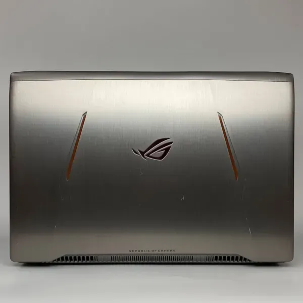 Ігровий ноутбук Asus ROG Strix GL702V / 17.3" (1920x1080) IPS / Intel Core i7-7700HQ (4 (8) ядра по 2.8 - 3.8 GHz) / 16 GB DDR4 / 512 GB SSD / nVidia GeForce GTX 1070, 8 GB GDDR5, 256-bit / WebCam / HDMI б/в - зображення 8