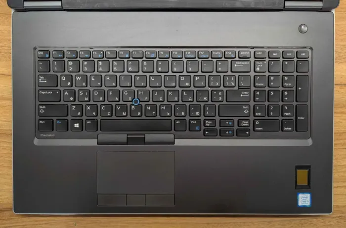 Мобільна робоча станція Dell Precision 7740 / 17.3" (1920x1080) IPS / Intel Core i5-9400H (4 (8) ядра по 2.5 - 4.3 GHz) / 32 GB DDR4 / 480 GB SSD / nVidia Quadro RTX 3000, 6 GB GDDR6, 192-bit / TouchID / Windows 10 б/в - зображення 3