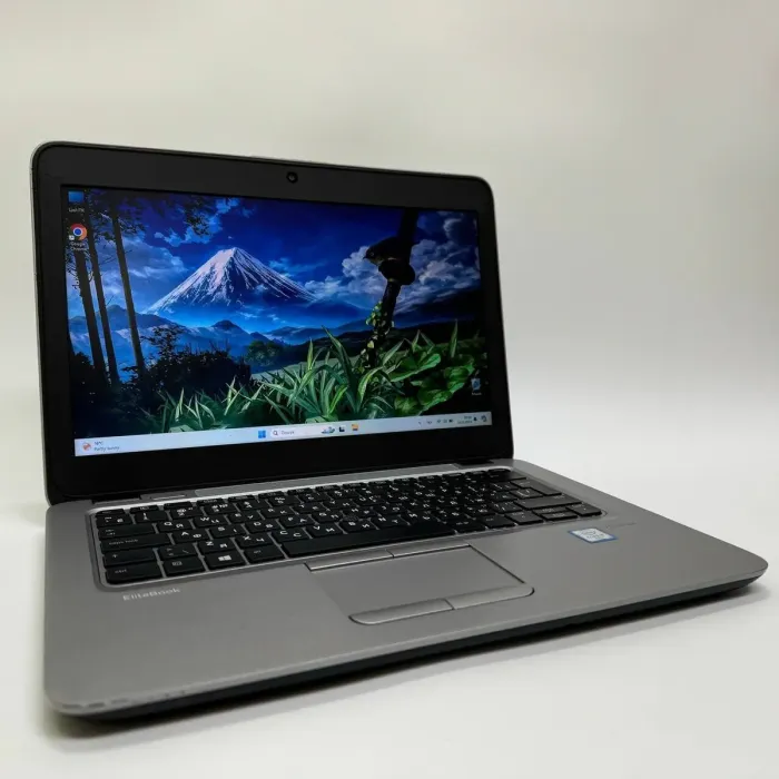 Нетбук Б-клас HP EliteBook 820 G3 / 12.5" (1366x768) TN / Intel Core i5-6200U (2 (4) ядра по 2.3 - 2.8 GHz) / 16 GB DDR4 / 256 GB SSD M.2 / Intel HD Graphics 520 / WebCam / Sim card б/в - зображення 6