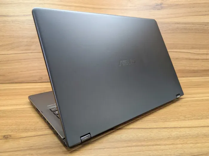 Ноутбук-трансформер Asus Q535U / 15.6" (3840x2160) IPS Touch / Intel Core i7-8550U (4 (8) ядра по 1.8 - 4.0 GHz) / 16 GB DDR4 / 256 GB SSD + 2000 GB HDD / nVidia Geforce GTX 1050, 4 GB GDDR5, 128-bit / WebCam / HDMI / Windows 10 б/у - зображення 7