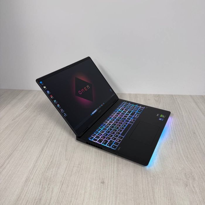 Ігровий ноутбук HP Omen Max Gaming 16-ah0033dx / 16" (2560x1600) IPS / Intel Core Ultra 9 275HX (24 (24) ядра по 2,7 - 5,4 ГГц) / 32 ГБ DDR5 / 1000 ГБ SSD / nVidia GeForce RTX 5060, 8 ГБ GDDR7, 128-біт / WebCam б/в - зображення 5
