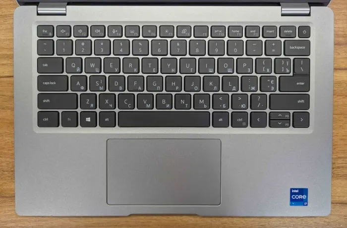 Ультрабук Dell Latitude 5420 / 14" (1920x1080) IPS / Intel Core i7-1185G7 (4 (8) ядра по 3.0 - 4.8 GHz) / 16 GB DDR4 / 256 GB SSD / Intel Iris Xe Graphics / WebCam / Windows 11 б/в - зображення 3