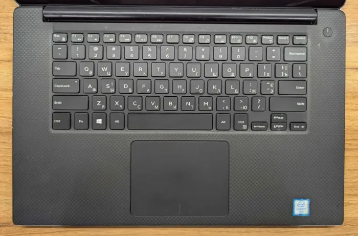 Ігровий ноутбук Dell XPS 15 9550 / 15.6" (3840x2160) IPS Touch / Intel Core i7-6700HQ (4 (8) ядра по 2.6 - 3.5 GHz) / 32 GB DDR4 / 512 GB SSD / nVidia GeForce GTX 960M, 2 GB GDDR5, 128-bit / HDMI / Windows 10 б/в - зображення 3