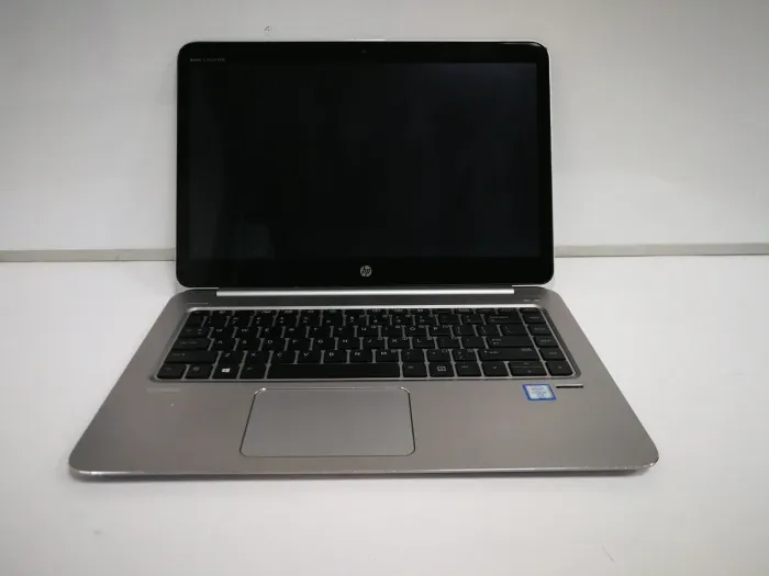 Ноутбук HP EliteBook Folio 1040 G3 / 14" (1920x1080) TN / Intel Core i5-6300U (2 (4) ядра по 2.4 - 3.0 GHz) / 8 GB DDR4 / 256 GB SSD / Intel HD Graphics 520 / WebCam / HDMI б/в - зображення 2