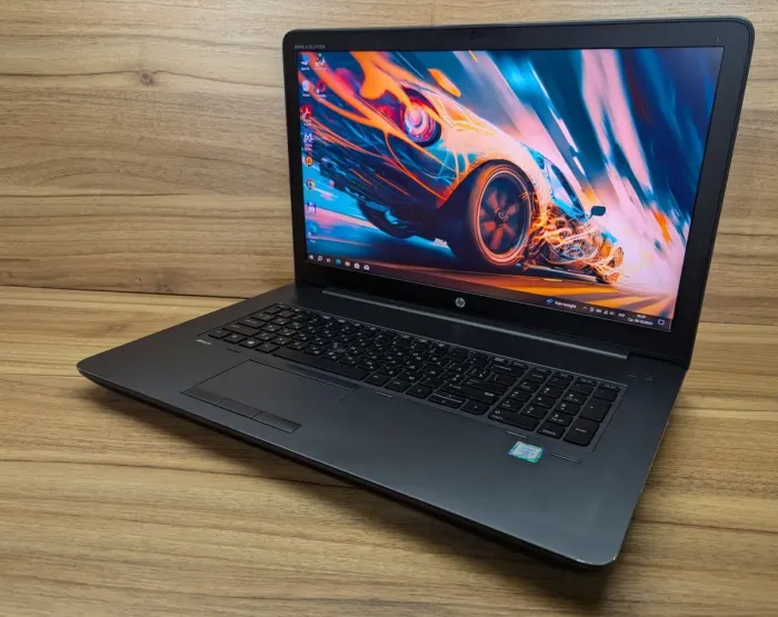 Мобільна робоча станція HP zBook 17 G3 / 17.3" (3840x2160) IPS / Intel Core i7-6820HQ (4 (8) ядра по 2.7 - 3.6 GHz) / 16 GB DDR4 / 256 GB SSD + 1000 GB HDD / nVidia Quadro M4000M, 4 GB GDDR5, 256-bit / WebCam / Fingerprint / Windows 10 б/в - зображення 5