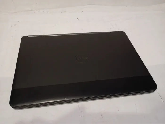 Ультрабук Б-клас Dell Latitude E7450 / 14" (1920x1080) TN / Intel Core i7-5600U (2 (4) ядра по 2.6 - 3.2 GHz) / 16 GB DDR3 / 256 GB SSD / Intel HD Graphics 5500 / WebCam б/в - зображення 6