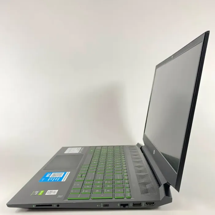 Ігровий ноутбук Б-класу HP Pavilion Gaming 16-a0032dx / 16" (1920x1080) IPS / Intel Core i5-10300H (4 (8) ядра по 2,5 - 4,5 ГГц) / 16 ГБ DDR4 / 512 ГБ SSD / nVidia GeForce GTX 1660 Ti Max-Q, 6 ГБ GDDR6, 192-біт / WebCam / HDMI б/в - зображення 6