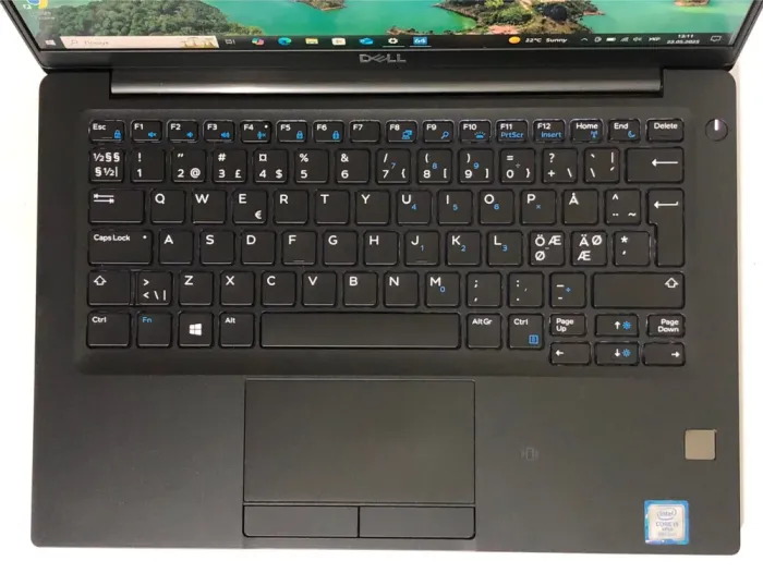 Ультрабук Б-клас Dell Latitude 7390 / 13.3" (1920x1080) IPS / Intel Core i5-8350U (4 (8) ядра по 1.7 - 3.6 GHz) / 8 GB DDR4 / 256 GB SSD / Intel UHD Graphics 620 / WebCam / Win 10 Pro б/в - зображення 9