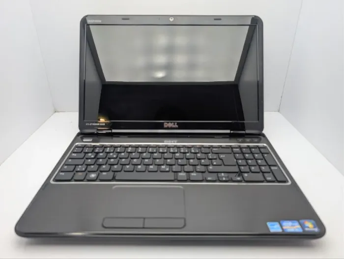 Ноутбук Dell Inspiron N5110 / 15.6" (1366x768) TN / Intel Core i5-2410M (2 (4) ядра по 2.3 - 2.9 GHz) / 6 GB DDR3 / 320 GB HDD / AMD Radeon HD 6470M, 512 MB GDDR3, 64-bit / WebCam / DVD-ROM б/в - зображення 3