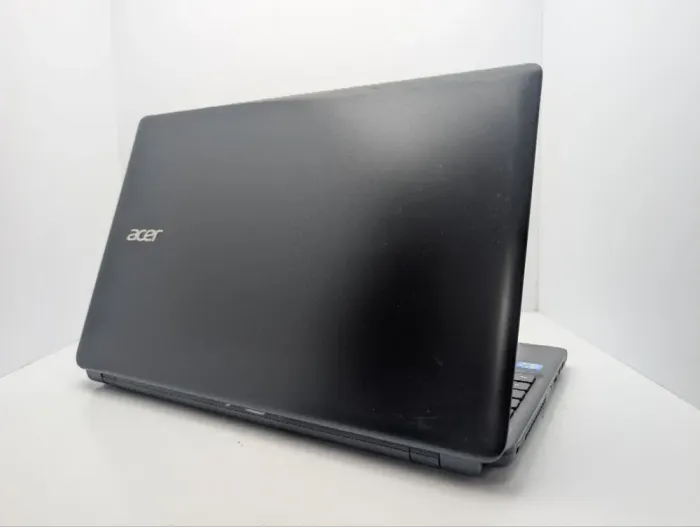 Ноутбук Acer Aspire ES1-571 / 15.6" (1366x768) TN / Intel Core i3-3217U (2 (4) ядра по 1.8 GHz) / 6 GB DDR3 / 120 GB SSD / Intel HD Graphics 4000 / WebCam / DVD-ROM б/в - зображення 8