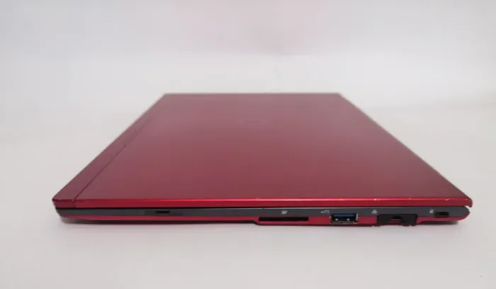 Ультрабук Fujitsu LifeBook U938 / 13.3" (1920x1080) IPS Touch / Intel Core i5-8250U (4 (8) ядра по 1.6 - 3.4 GHz) / 8 GB DDR4 / 256 GB SSD / Intel UHD Graphics 620 / WebCam / Windows 10 Pro б/в - зображення 5