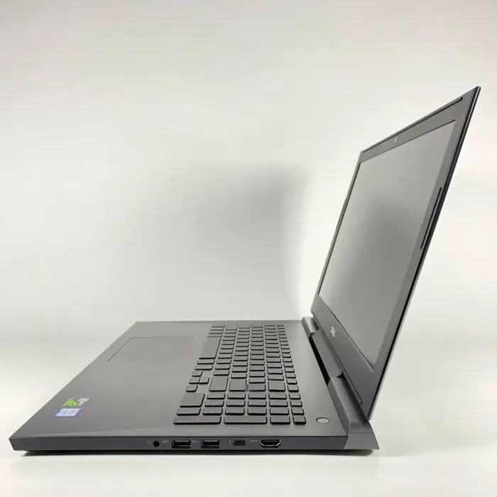 Ігровий ноутбук Dell Inspiron 7577 / 15.6" (1920x1080) IPS / Intel Core i5-7300HQ (4 ядра по 2,5 - 3,5 ГГц) / 16 ГБ DDR4 / 500 ГБ SSD / nVidia GeForce GTX 1060 Max-Q, 6 ГБ GDDR5, 192-біт / WebCam / HDMI б/в - зображення 5