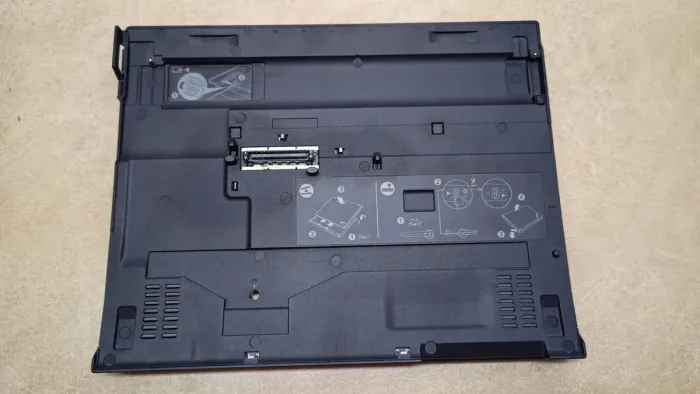 Ультрабук Б-клас Lenovo ThinkPad X201 / 12.1" (1280x800) TN / Intel Core i5-520M (2 (4) ядра по 2.4 - 2.93 GHz) / 4 GB DDR3 / 120 GB HDD / Intel HD Graphics / WebCam / Fingerprint б/в - зображення 11