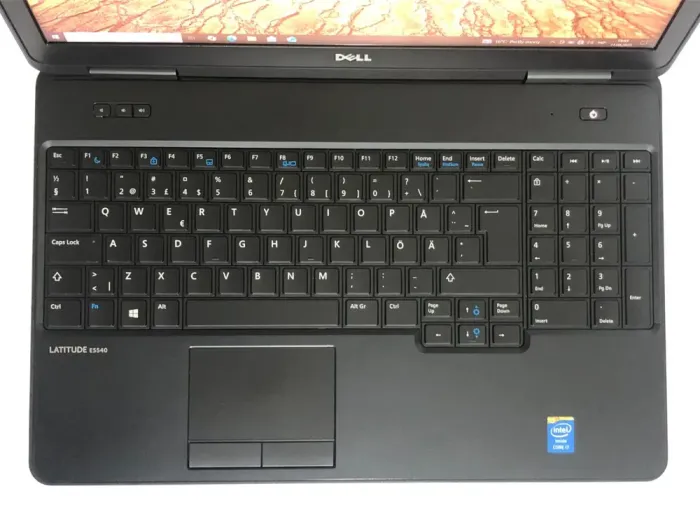 Ноутбук Dell Latitude E5440 / 14" (1366x768) TN / Intel Core i7-4600U (2 (4) ядра по 2.1 - 3.3 GHz) / 8 GB DDR3 / 256 GB SSD / nVidia GeForce GT 720M, 2 GB DDR3, 64-bit / WebCam / DVD-ROM / Win 10 Pro б/в - зображення 9