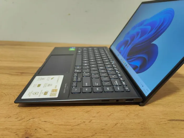 Ультрабук ASUS ZenBook 14 UX435E / 14" (1920x1080) IPS / Intel Core i7-1165G7 (4 (8) ядра по 2.8 - 4.7 GHz) / 16 GB DDR4 / 512 GB SSD / nVidia GeForce MX 450, 2 GB GDDR6, 64-bit / WebCam / Windows 11 Pro б/в - зображення 10