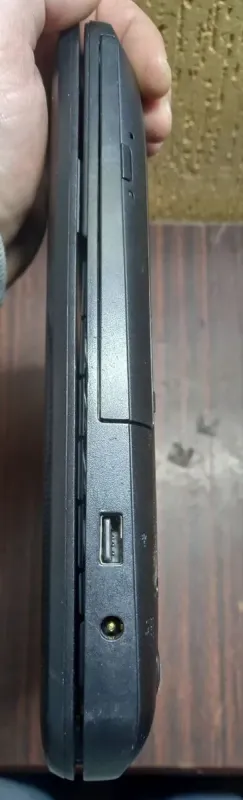 Ноутбук Toshiba Pro C850-130 / 15.6" TN / Core i5-3210M (2(4) ядра по 2.5-3.1GHz) / 4GB DDR3 / 240GB SSD NEW / HD Graphics 4000 / WebCam/Без АКБ/ Win 10 б/в - зображення 5