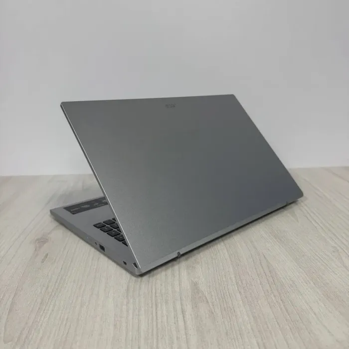 Ультрабук Acer Aspire 3 A315-59 / 15.6" (1920x1080) IPS / Intel Core i5-1235U (10 (12) ядер по 1.3 - 4.4 GHz) / 8 GB DDR4 / 256 GB SSD / Intel Iris Xe / WebCam б/в - зображення 9